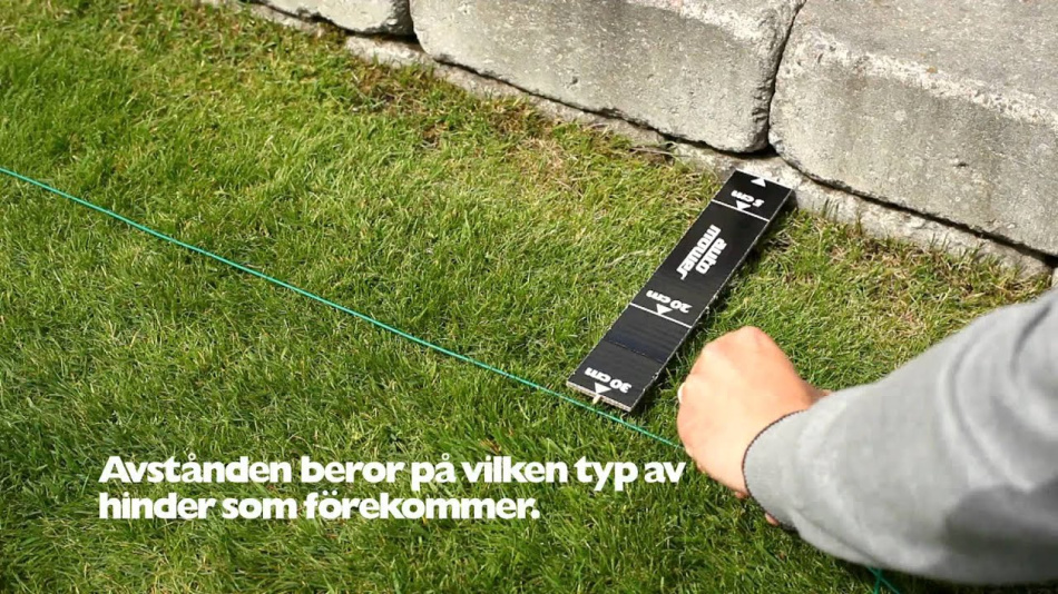 Hvor tæt på en forhindring bør jeg lægge et afgrænsningskabel til min Automower?