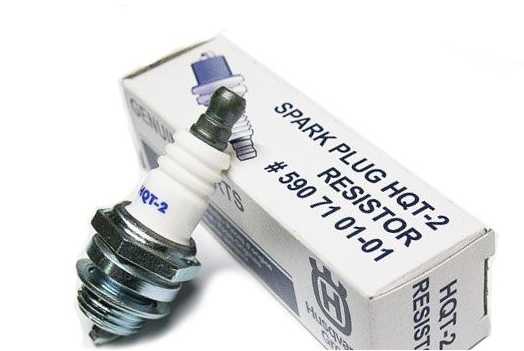 HQT-2 i gruppen Reservedele / Tændrør / Tændrør til Kultivatorer & fræsere hos GPLSHOP (5907101-01)