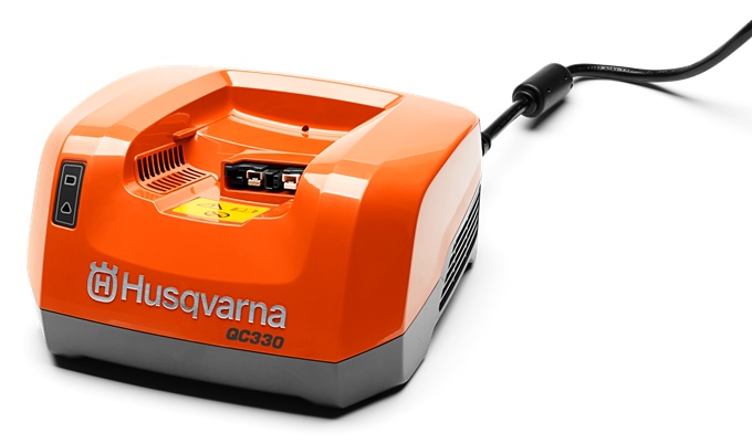 Husqvarna Batterioplader QC330 i gruppen Husqvarna Skov og have produkter / Husqvarna Batteri serie / Tilbehør Batteri serie hos GPLSHOP (9670914-01)