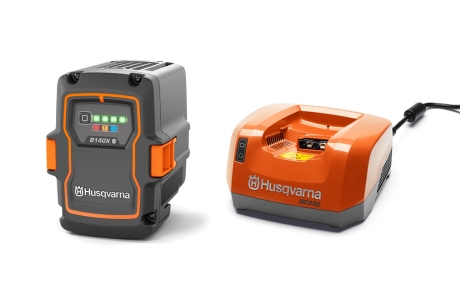 Batteri & oplader sæt B140X & QC330 i gruppen Husqvarna Skov og have produkter / Husqvarna Batteri serie / Tilbehør Batteri serie / Sæt med batteri og oplader hos GPLSHOP (9706079)