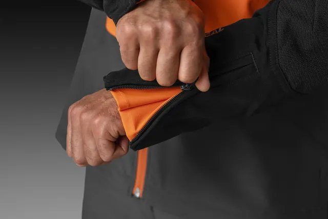 Husqvarnas skovjakke, Technical til kvinder