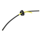 Brændstofslange med gennemføring Brændstofslange med gennemføring