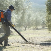 Husqvarna 570BTS Løvblæser