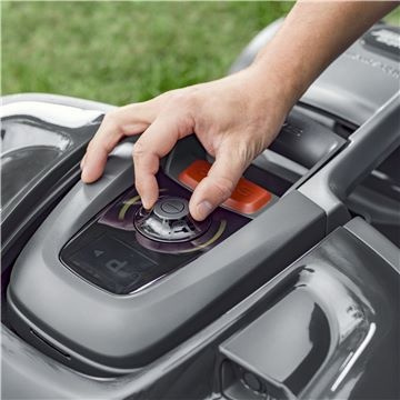 Husqvarna Automower® 435X AWD Robotplæneklipper