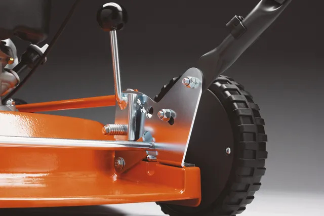 Husqvarna LB448iV Batteridrevet Plæneklipper