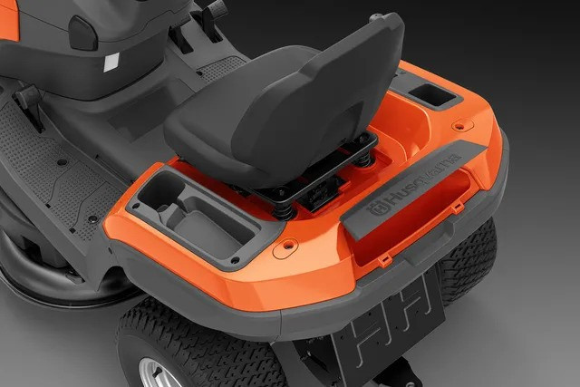 Husqvarna TS 215T Havetraktor