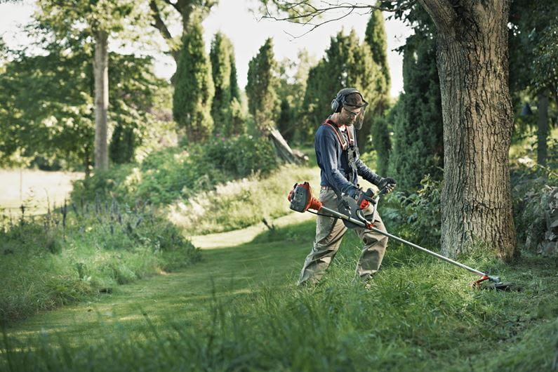 Husqvarna 122R Skovrydder