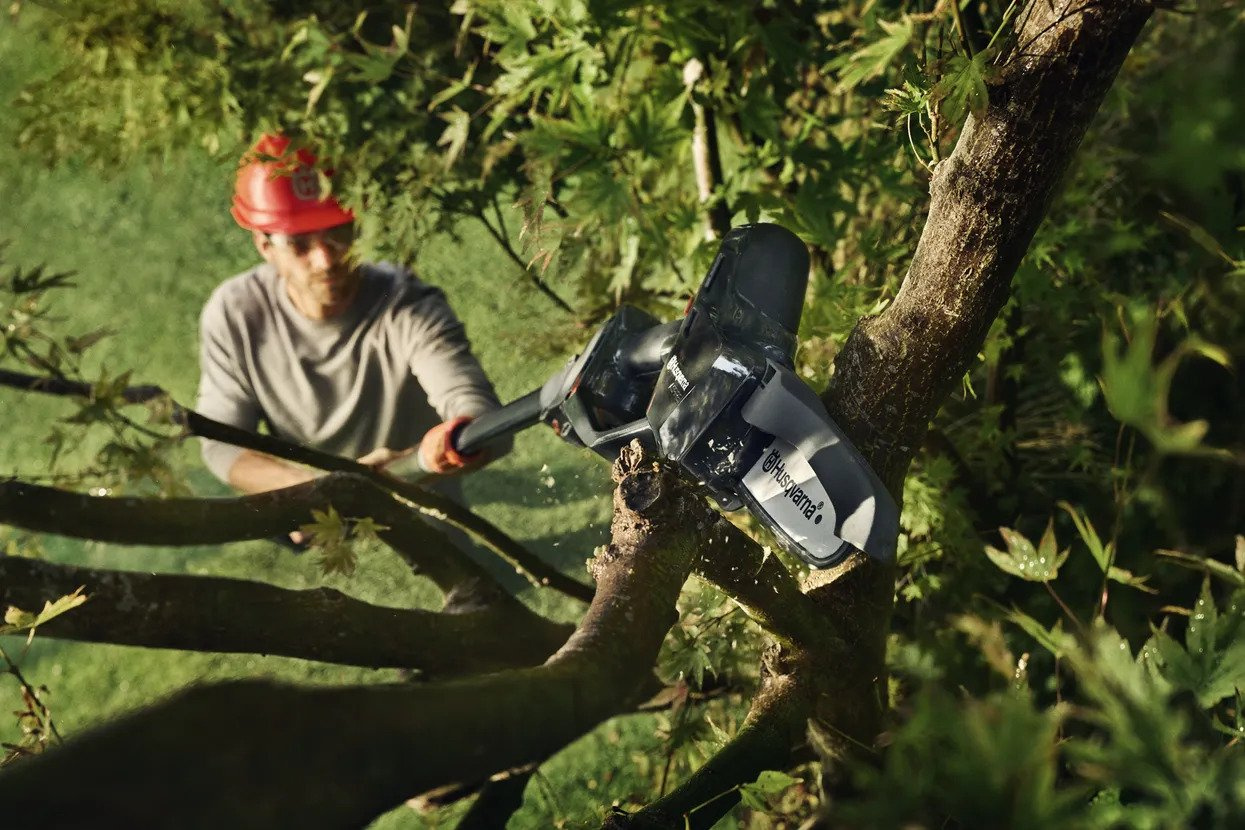 Husqvarna Aspire ™ PE5 med batteri og oplader