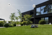 Husqvarna Automower® 305E Nera Robotplæneklipper Husqvarna Automower® 305E Nera Robotplæneklipper